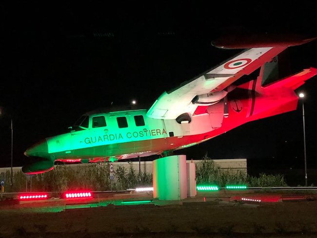 illuminazione aereo guardia costiera 2022