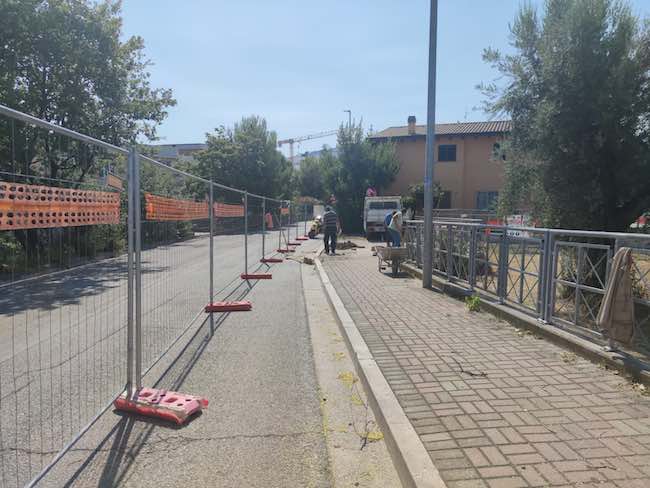 lavori viale della pace