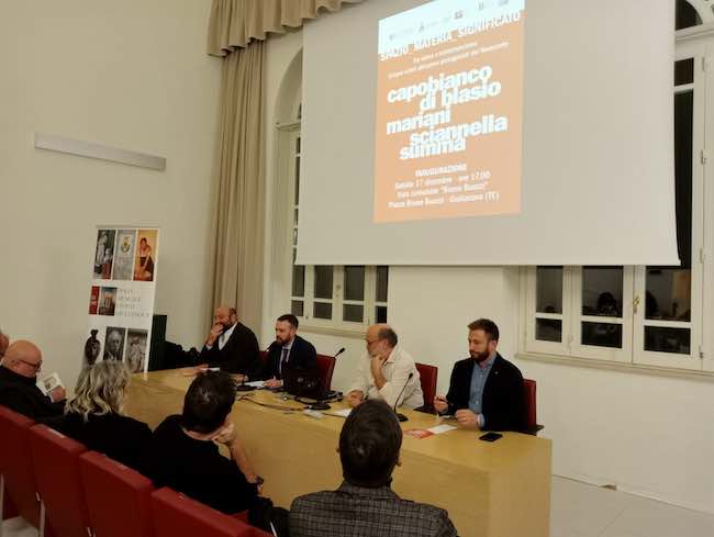 inaugurazione mostra spazio-materia significato