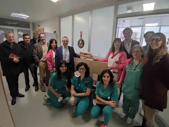 rotary club l'aquila gran sasso donazione tv