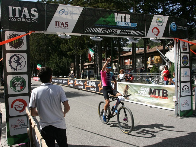 Granfondo Mtb PNA 17092023 arrivo vincitore Casella