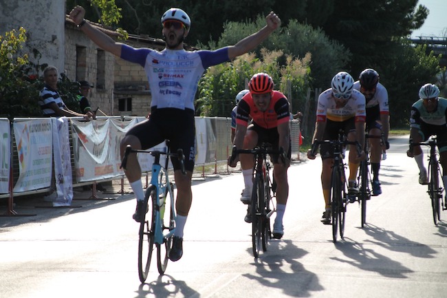 trofeo fuorisella bike 2023 vittoria scipione