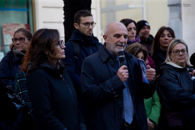 questo-non-e-amore-2023-09