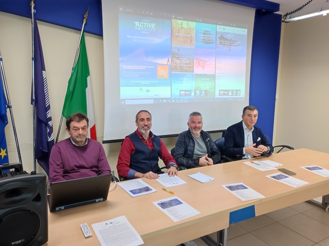 Conferenza_stampa Active Abruzzo Bianco