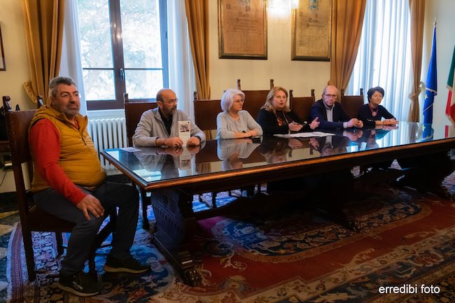 presentazione pescara foto festival