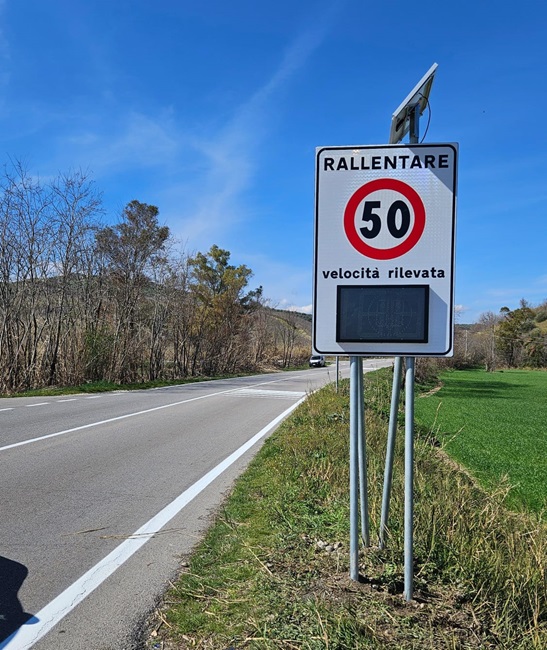 rilevatore velocità cartello