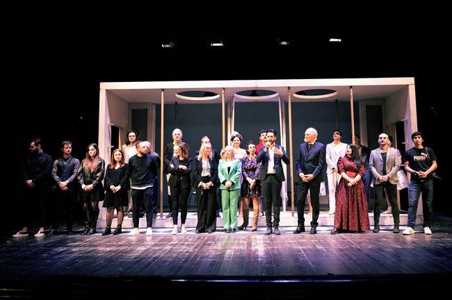 Il medico dei pazzi caniglia