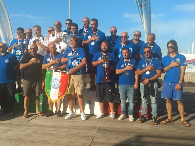 dolphin club campioni a ravenna
