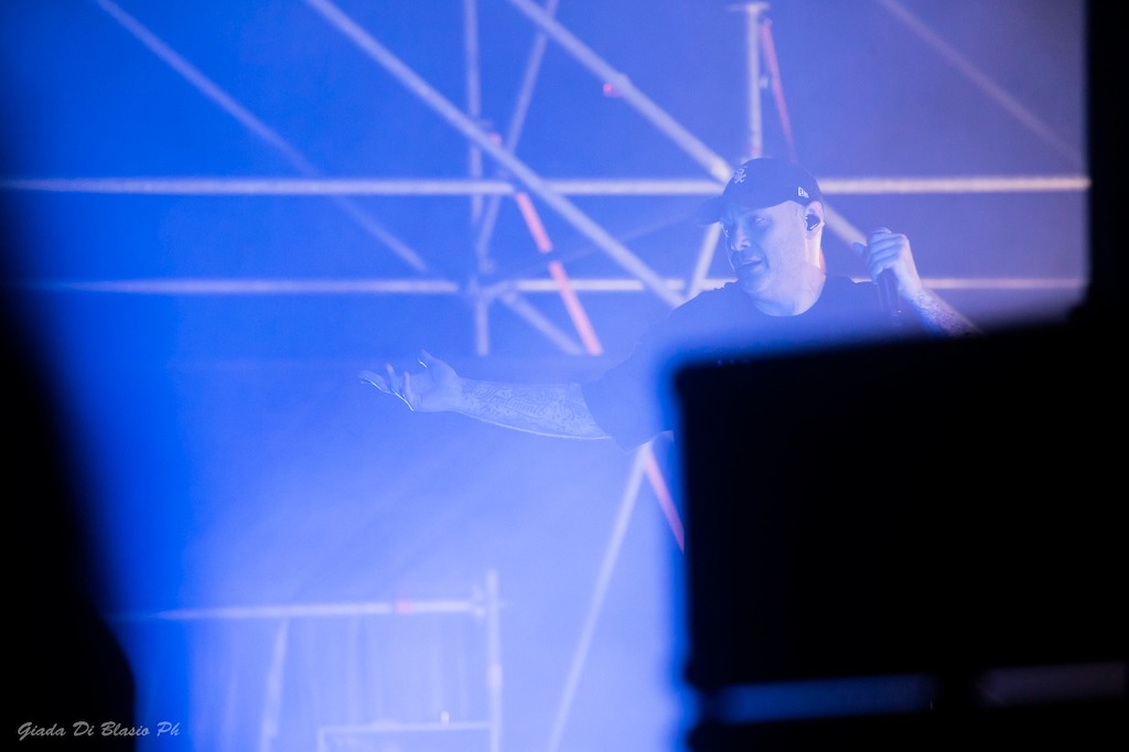 fabri-fibra-pescara-2025-06