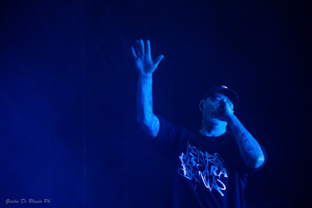 fabri-fibra-pescara-2025-08