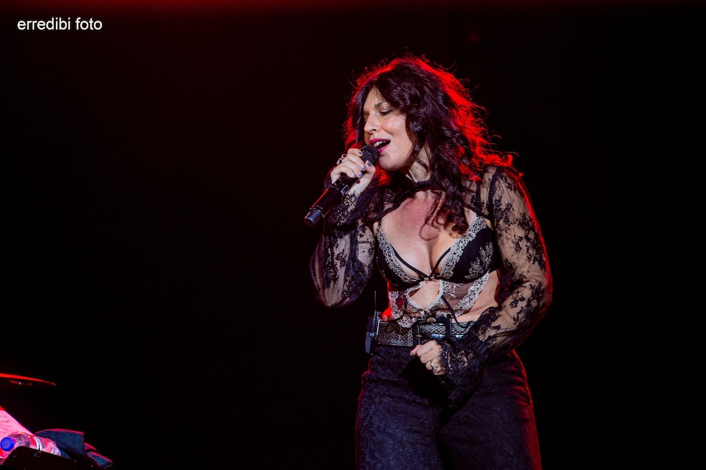 giusy ferreri ferragosto 2025 04 giusy ferreri ferragosto 2025 04