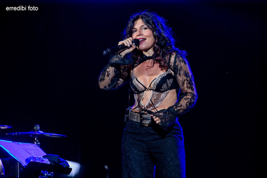 giusy-ferreri-ferragosto-2025-07