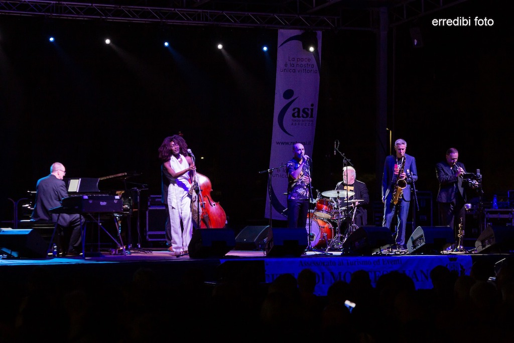 matt-bianco-montesilvano-8-agosto-2025-01