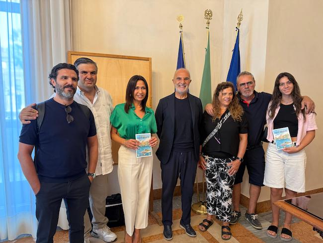presentazione regata gonfaloni