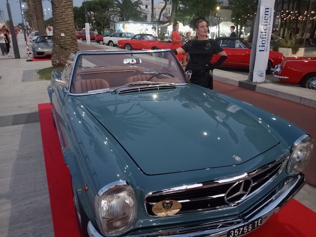 sulle strade di rosburgo mercedes