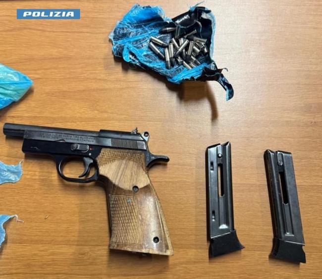 arma clandestina 21 settembre 2025