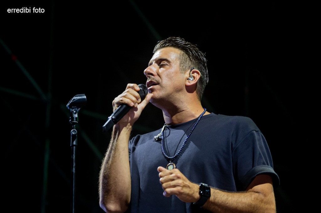 francesco-gabbani-pescara-2025-02