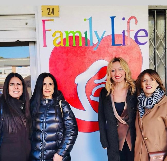 azzurro donna family life