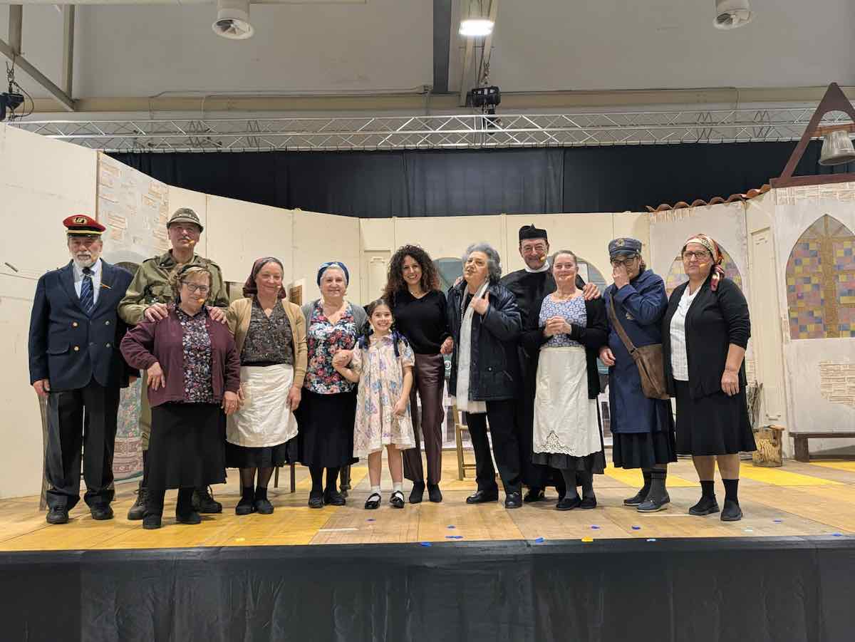 cast teatro e sandias