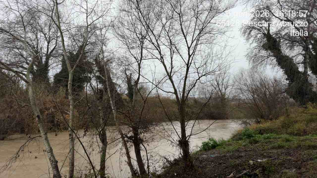 fiume pescara 6 gennaio 2026