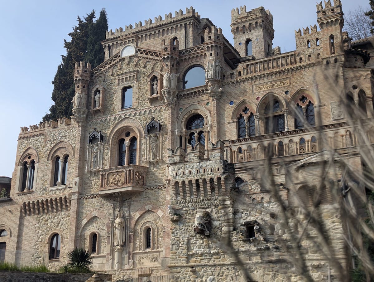 castello della monica teramo