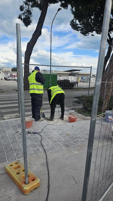 lavori marciapiedi roseto