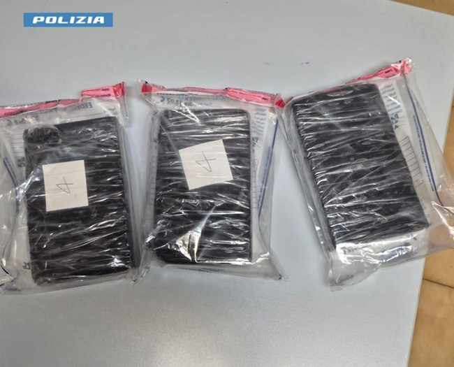 POLIZIA STRADALE SULMONA - Arresto 2 persone 3 kg. cocaina 17 marzo 2026 - FOTO logo