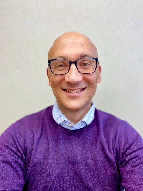 Prof. Pascal Izzicupo