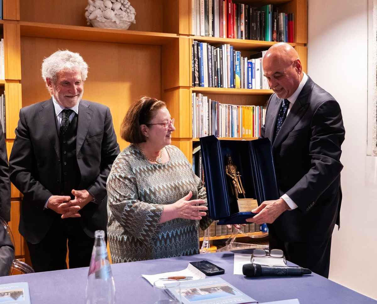 Premio Ambasciatrice Maria Assunta Accil