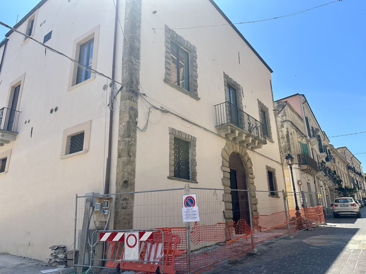 Palazzo Corvo