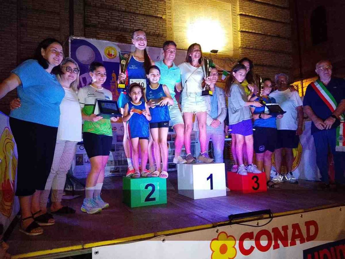 Notturna del Campanile 19062026 premiazione assoluta femmnile