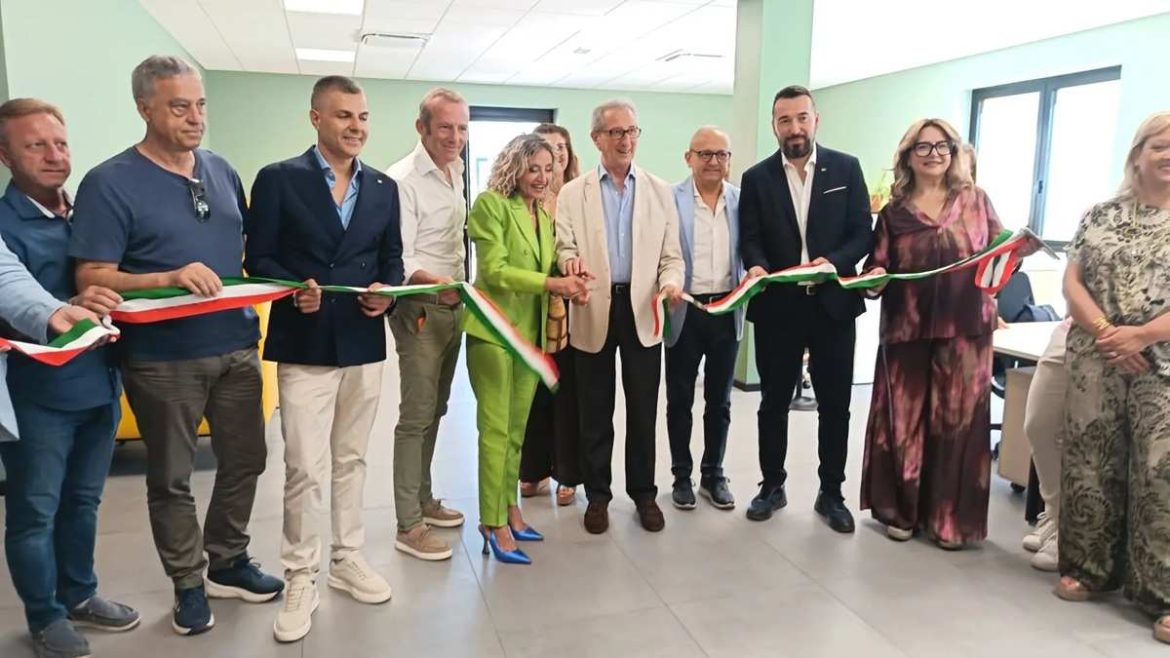 inaugurazione centro per l'imiego lanciano