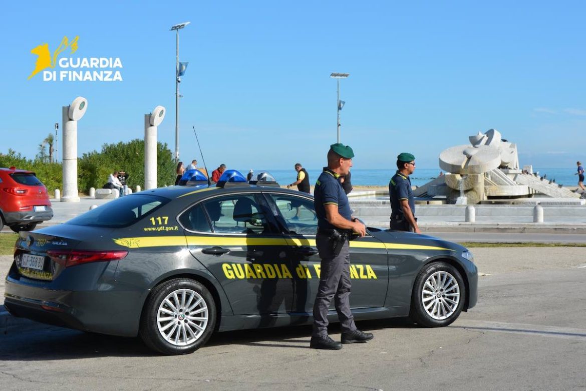 finanza nave di cascella