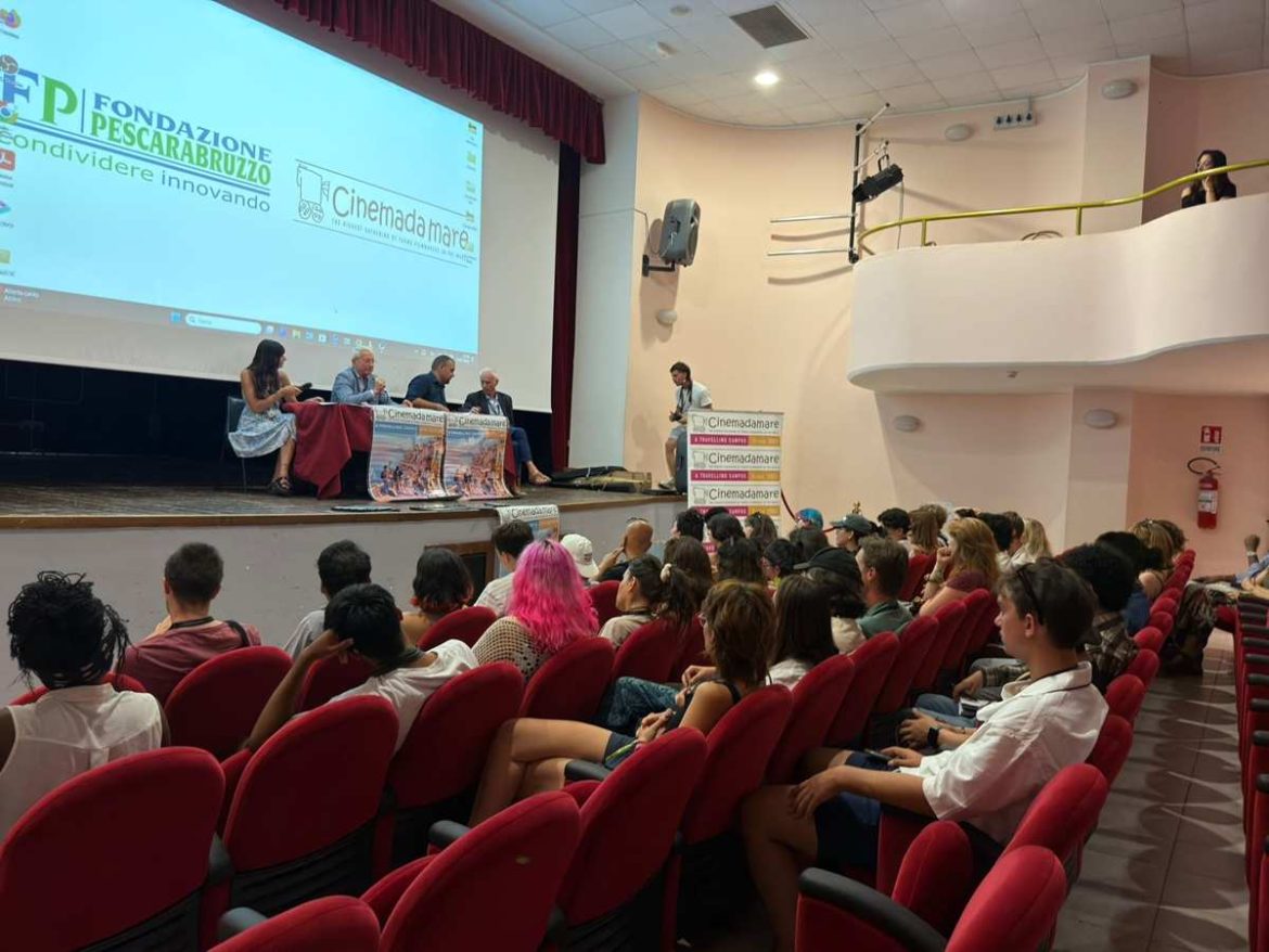 Presentazione Cinemadamare International Campus 2026 Teatro Finamore - Gessopalena