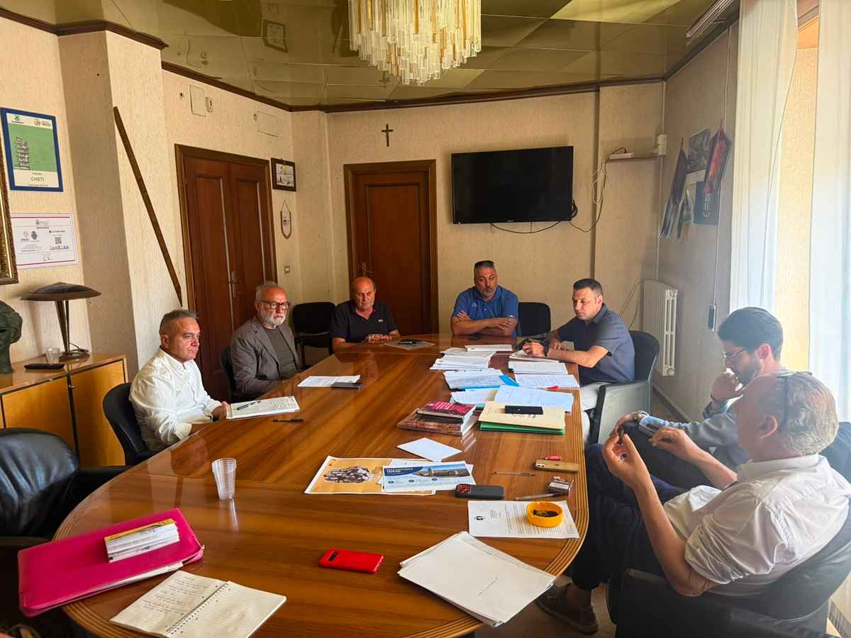 Riunione Chieti Calcio