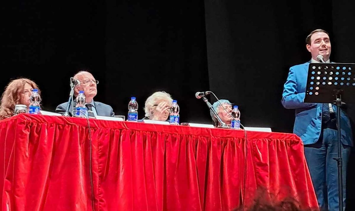 Commissione e Ass. Della Gatta.jpg