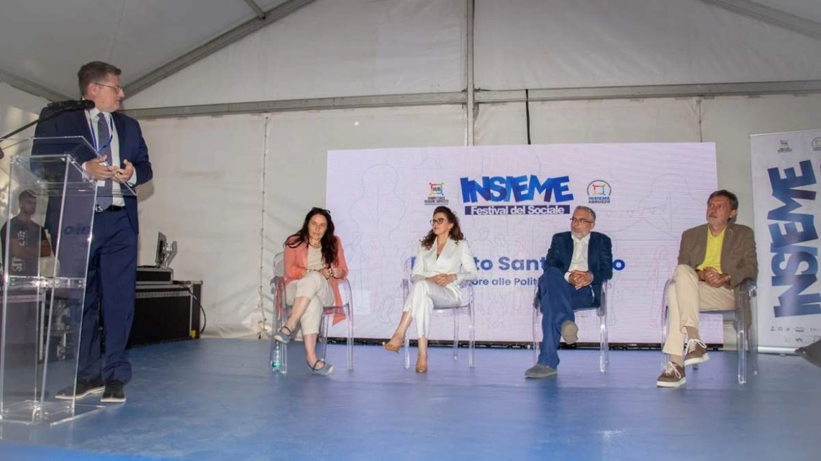 marsilio-santangelo-inaugurazione-festival-del-sociale