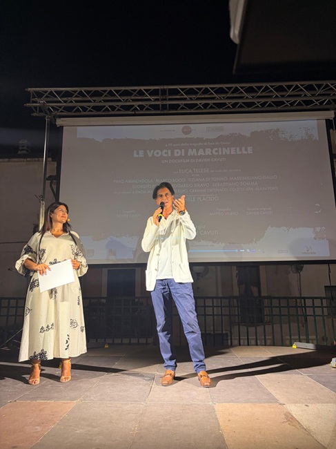 Davide Cavuti in piazza Marcinelle a Manoppello