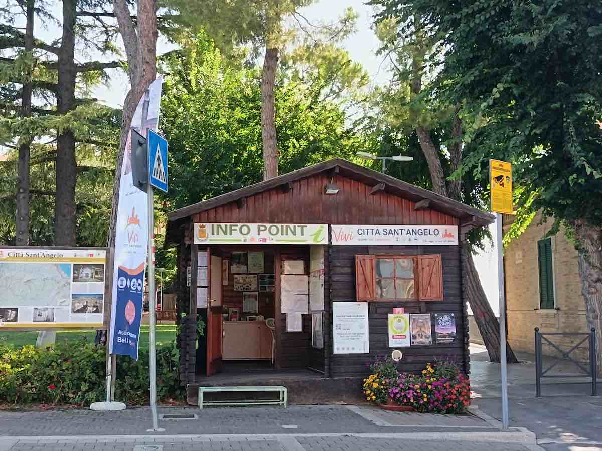 info point città sant'angelo