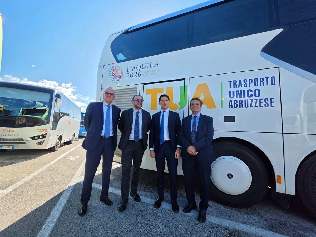 nuovi autobus TUA