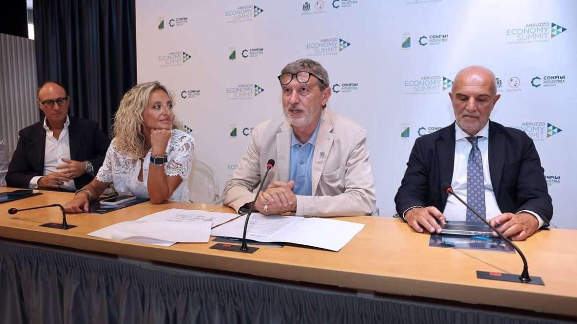 marsilio, magnacca presentazione abruzzo economy summit