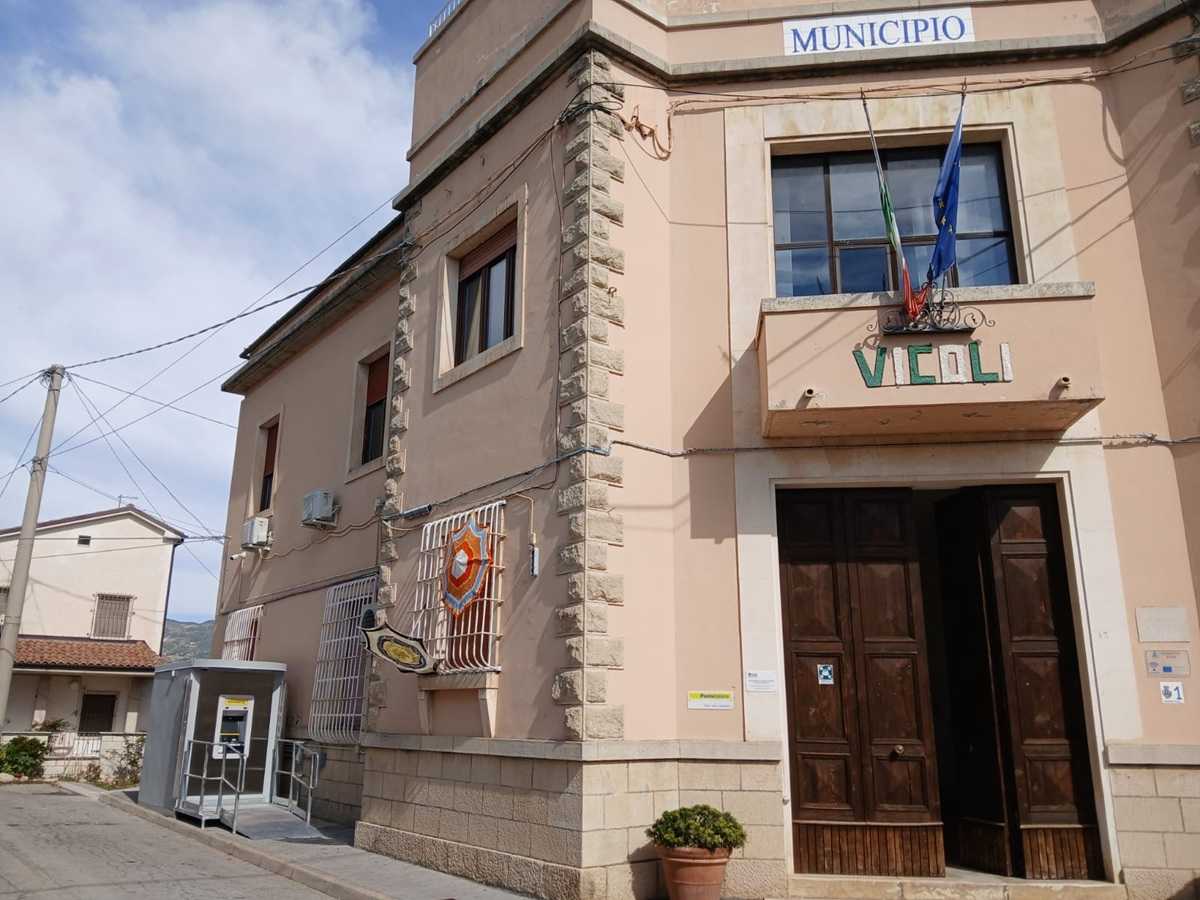 nuovo ATM Postamat di Vicoli