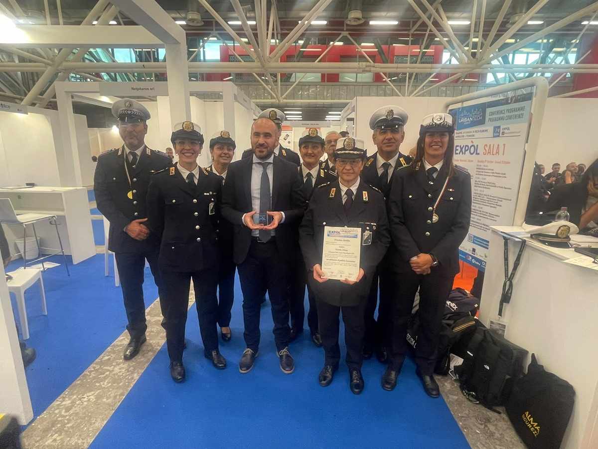 Polizia di Chieti premiata a Bologna