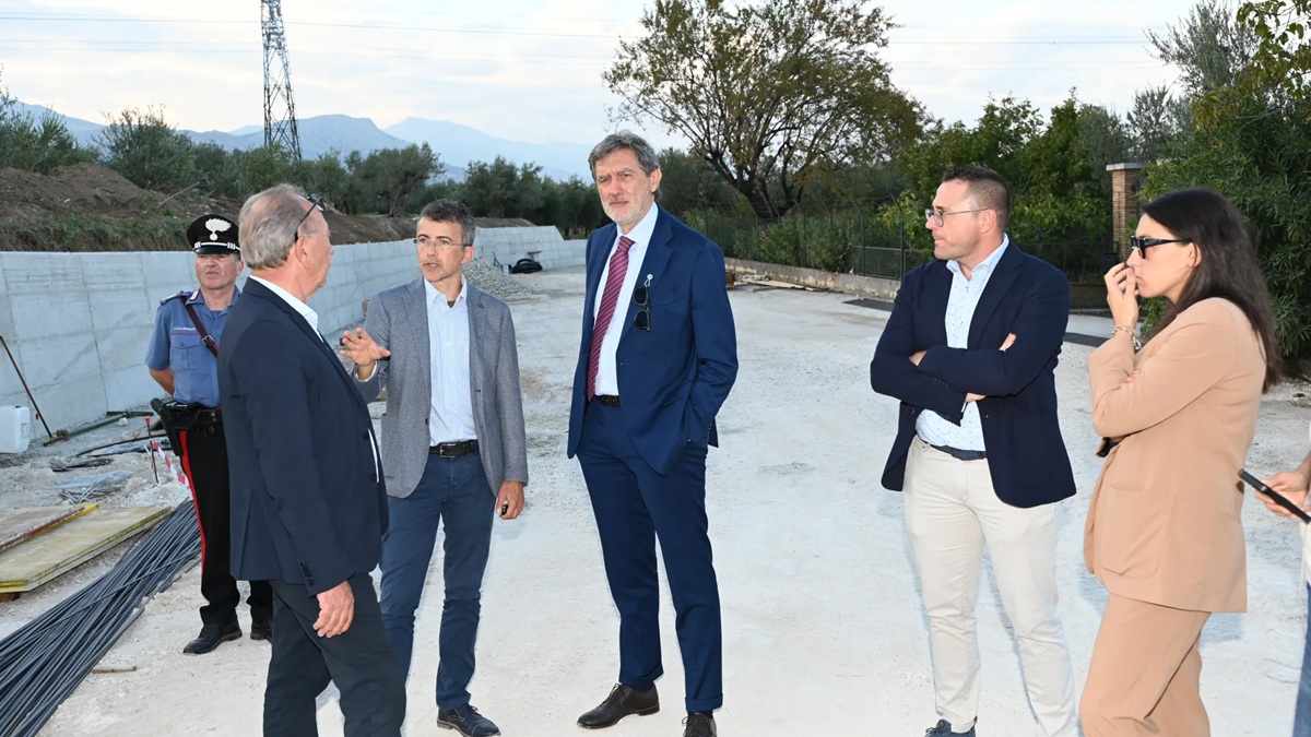 marsilio-tocco-da-casauria-inaugurazione-casa-michetti-sopralluogo-strada